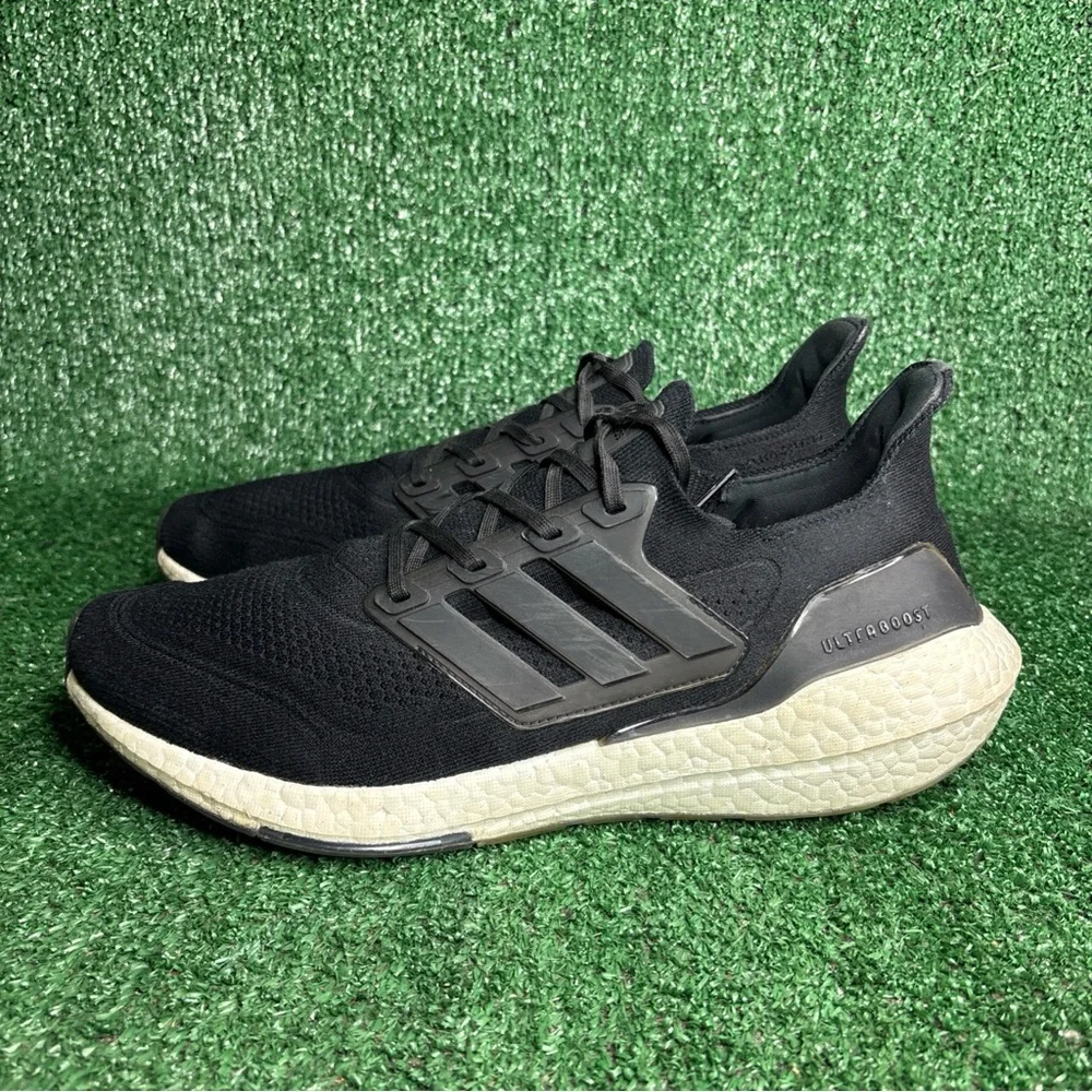 Adidas UltraBoost 21 Men Size 12 Core Black White Athletic Sneakers Shoes FY0378